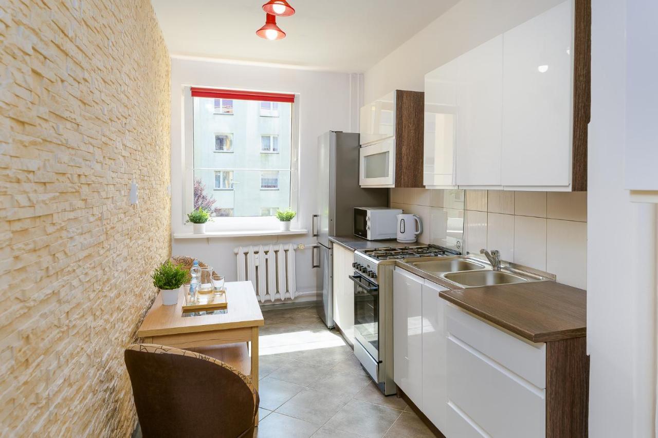 Apartament Waves & Sun Apartment โควอบเซก ภายนอก รูปภาพ