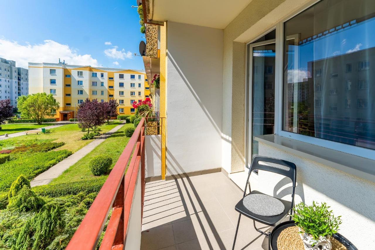 Apartament Waves & Sun Apartment โควอบเซก ภายนอก รูปภาพ